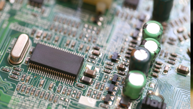 Differentiate Between Arduino, Raspberry PI and PIC Microcontroller